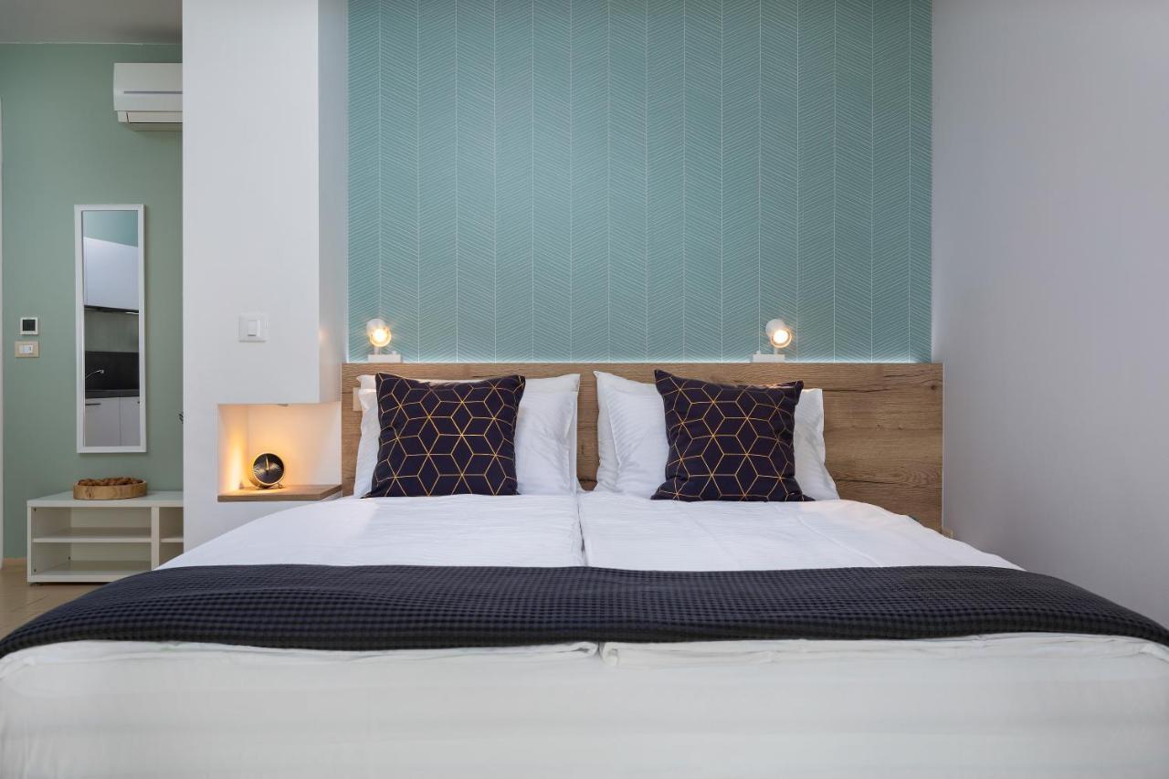 City Center Studio Apartment Nina โปเรช ภายนอก รูปภาพ